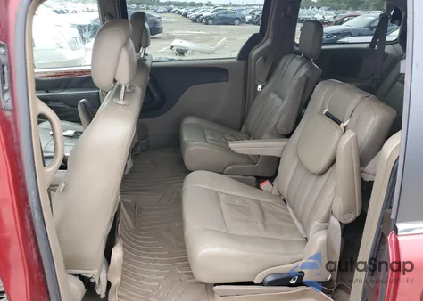 2016 Chrysler Town & Country Touring from USA, damaged, VIN 2C4RC1BG3GR157553